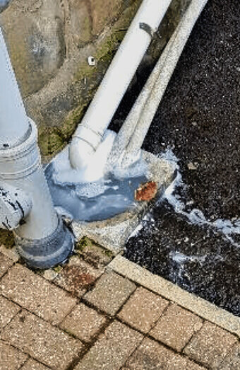 https://blockeddrainseastperth.com.au/uploads/2025/07/hero-blocked-sewers-37549.jpg